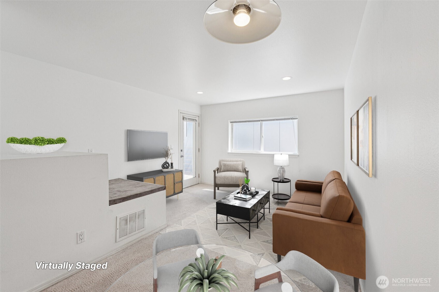 Property Photo:  5624  Roosevelt Way NE 202  WA 98105 