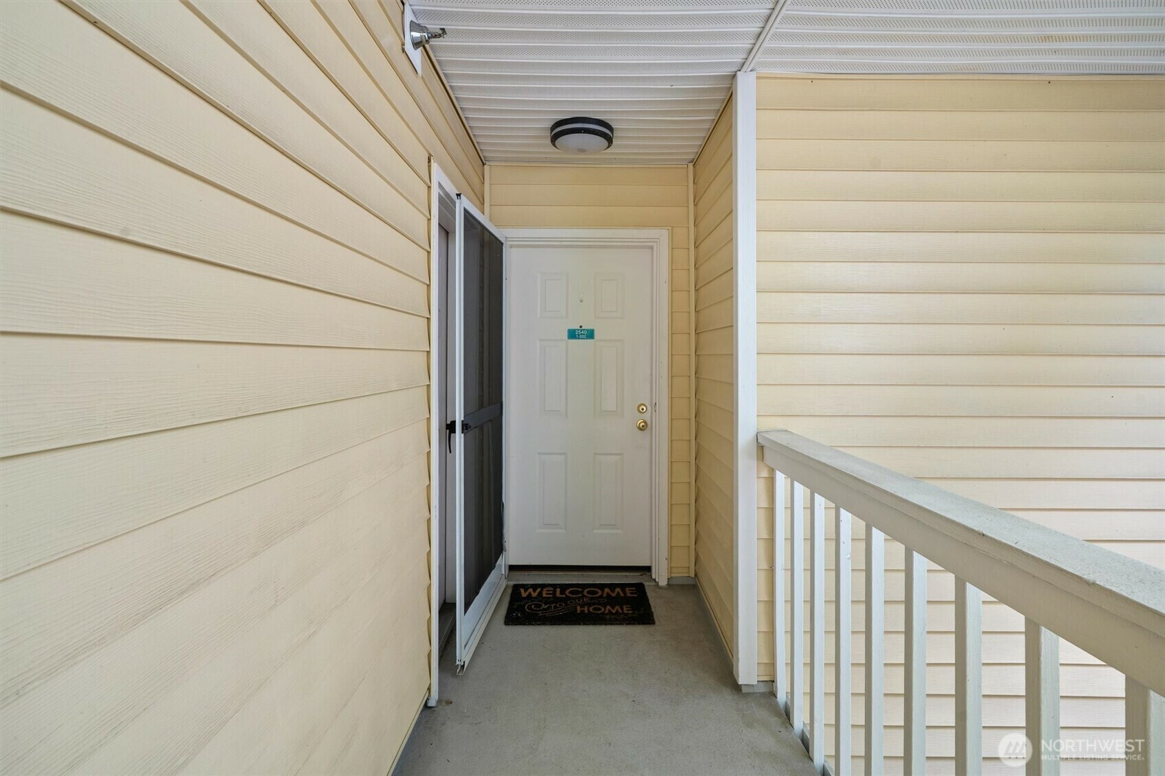 Property Photo: 2540 118th Avenue SE 202 WA 98005