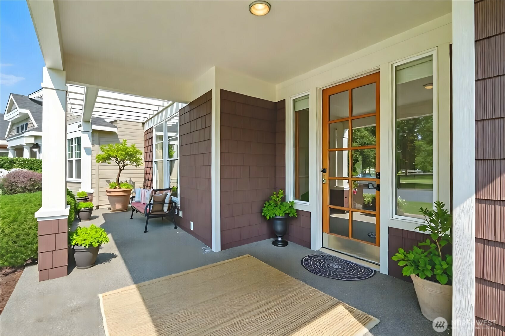 Property Photo: 847 SE Covey Court WA 99324