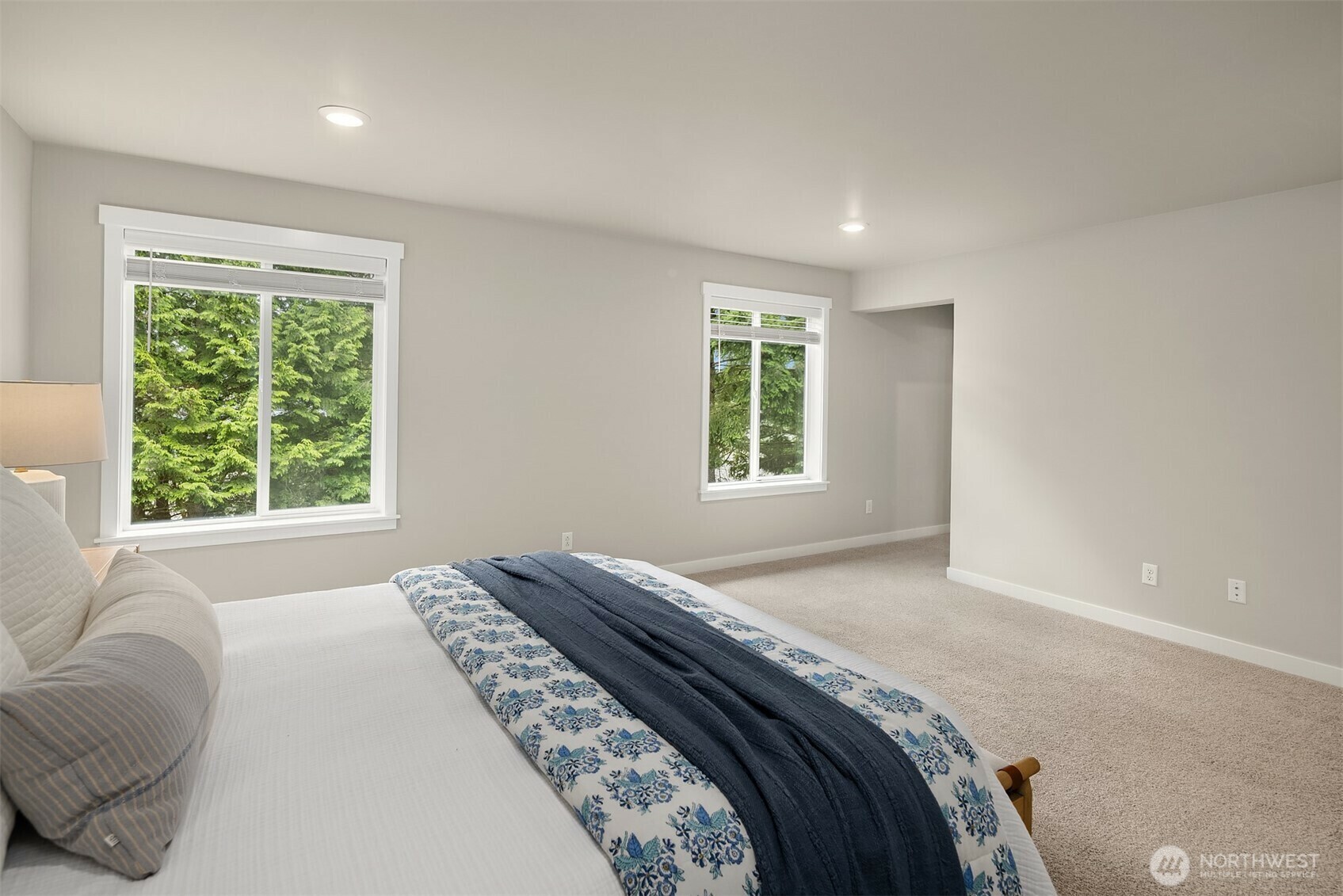 Property Photo: 11225 SE 245th Place WA 98030