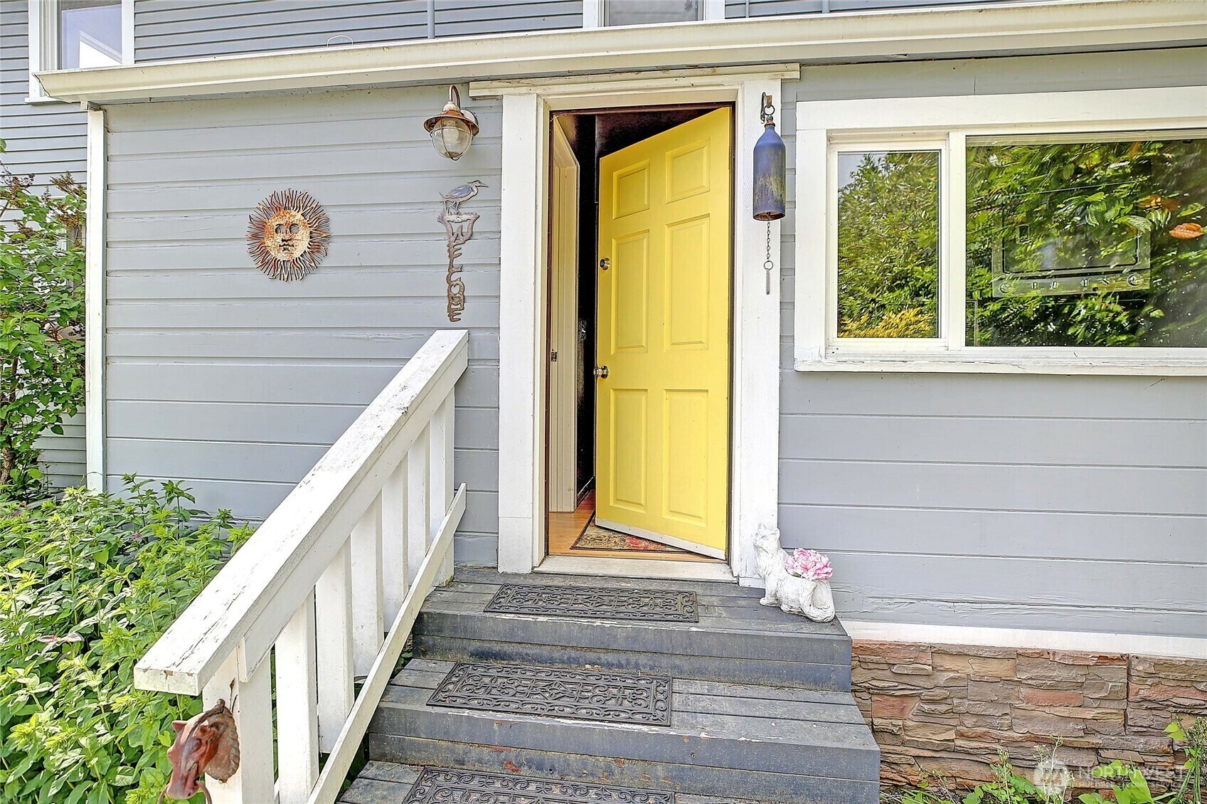 Property Photo:  522  Chapman Road  WA 98282 