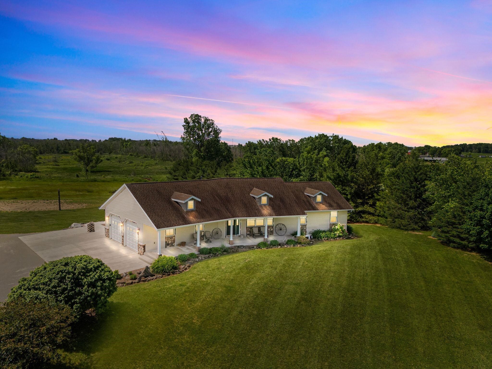 Property Photo: W3161 Julianna Court WI 53014