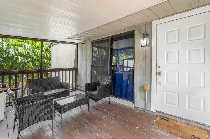 Property Photo: 2 Crossings Circle E FL 33435