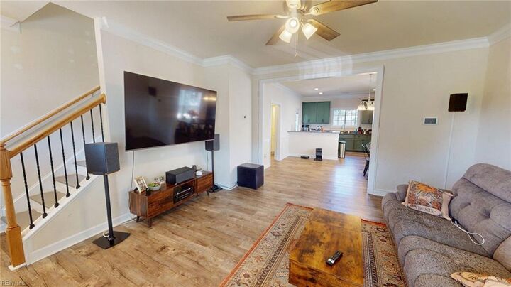 Property Photo:  413 Linden Ave  VA 23434 
