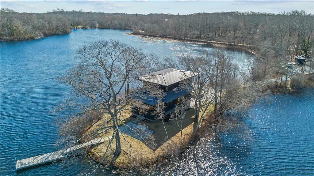 Property Photo: 17 Jamaica Way RI 02852