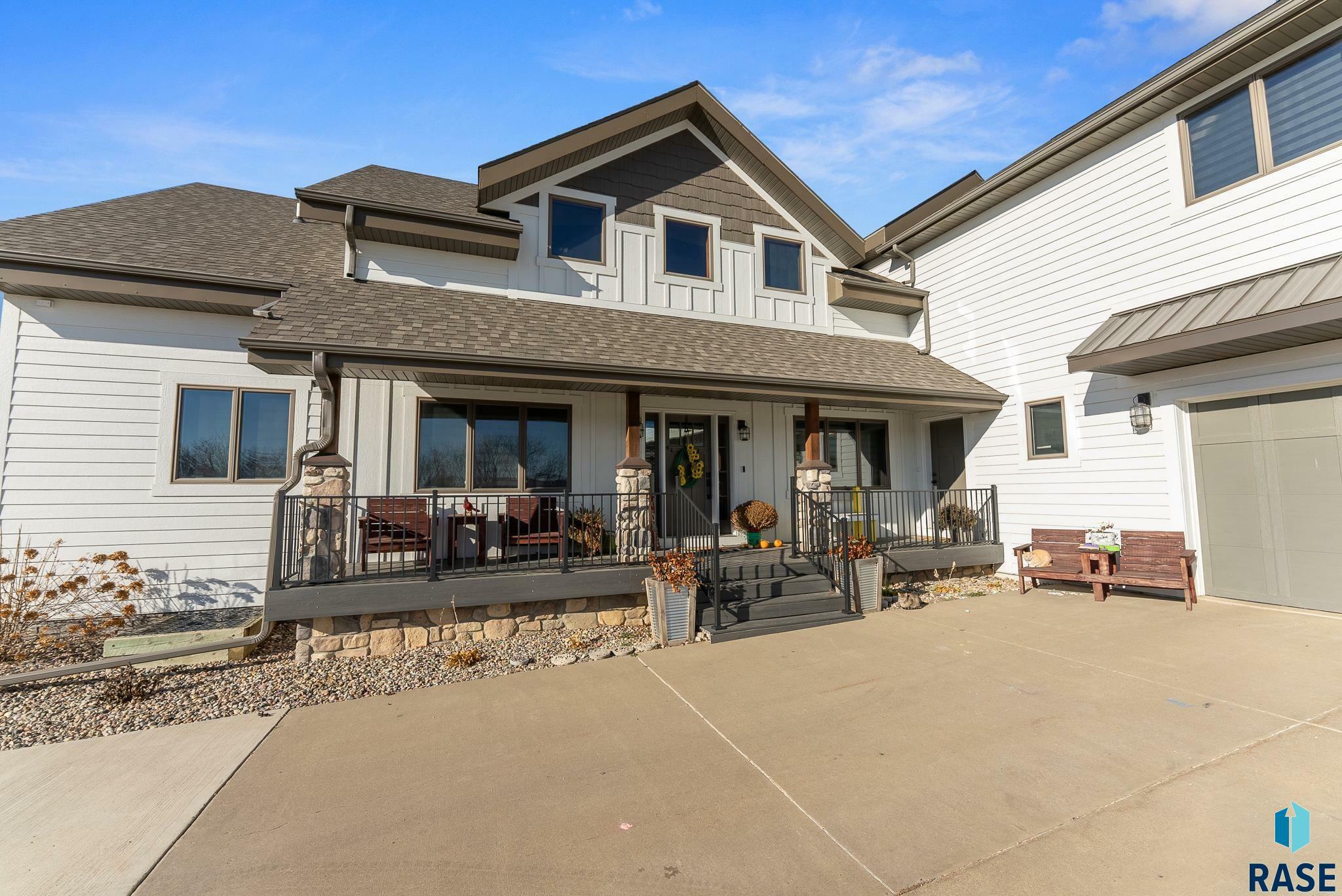 Property Photo: 46052 Sd 44 Hwy SD 57015