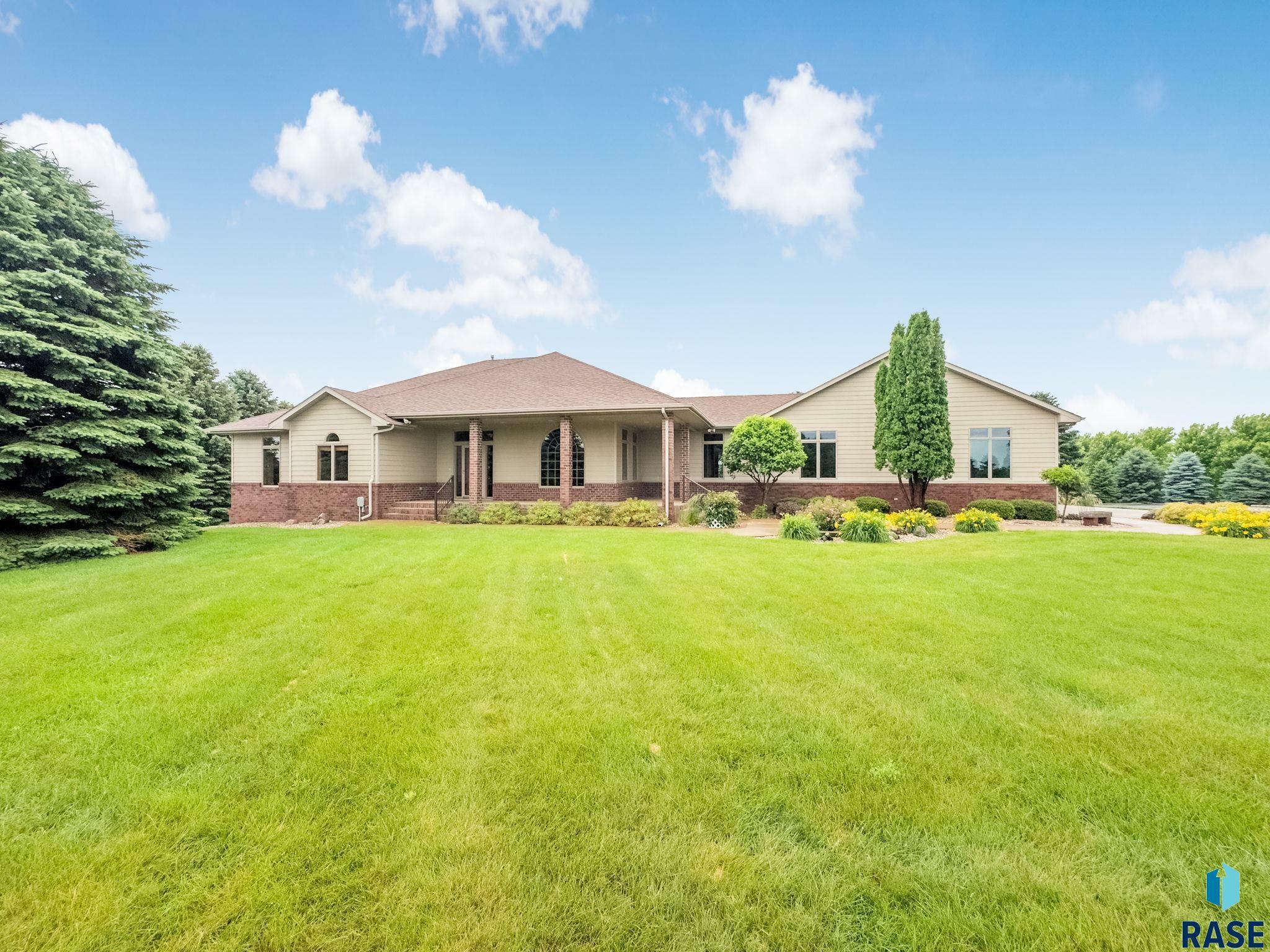 Property Photo: 46971 256th St SD 57020-5802