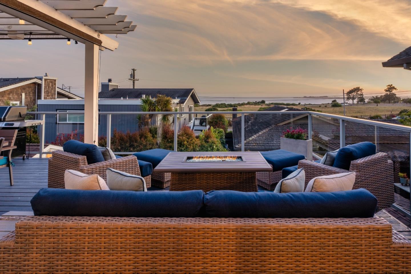 129 Santa Cruz Avenue  Aptos CA 95003 photo