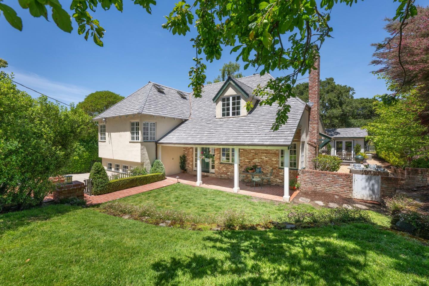 Property Photo: 2820 Adeline Drive CA 94010