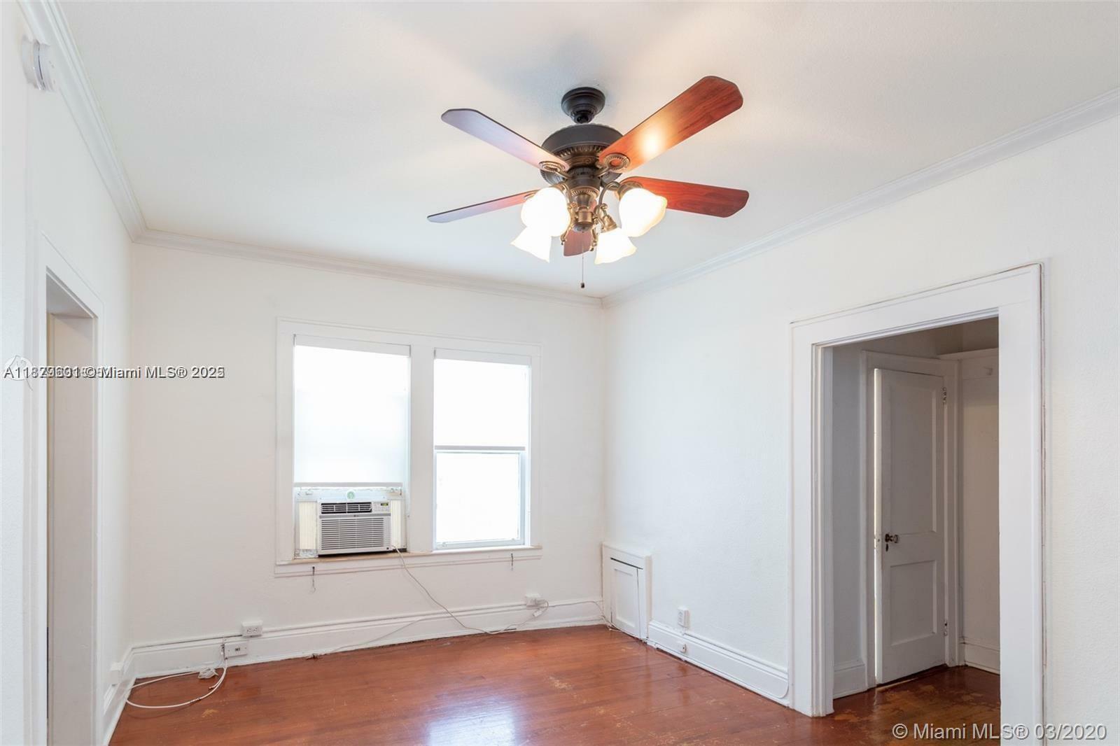 Property Photo: 126 Mendoza Ave 9 FL 33134