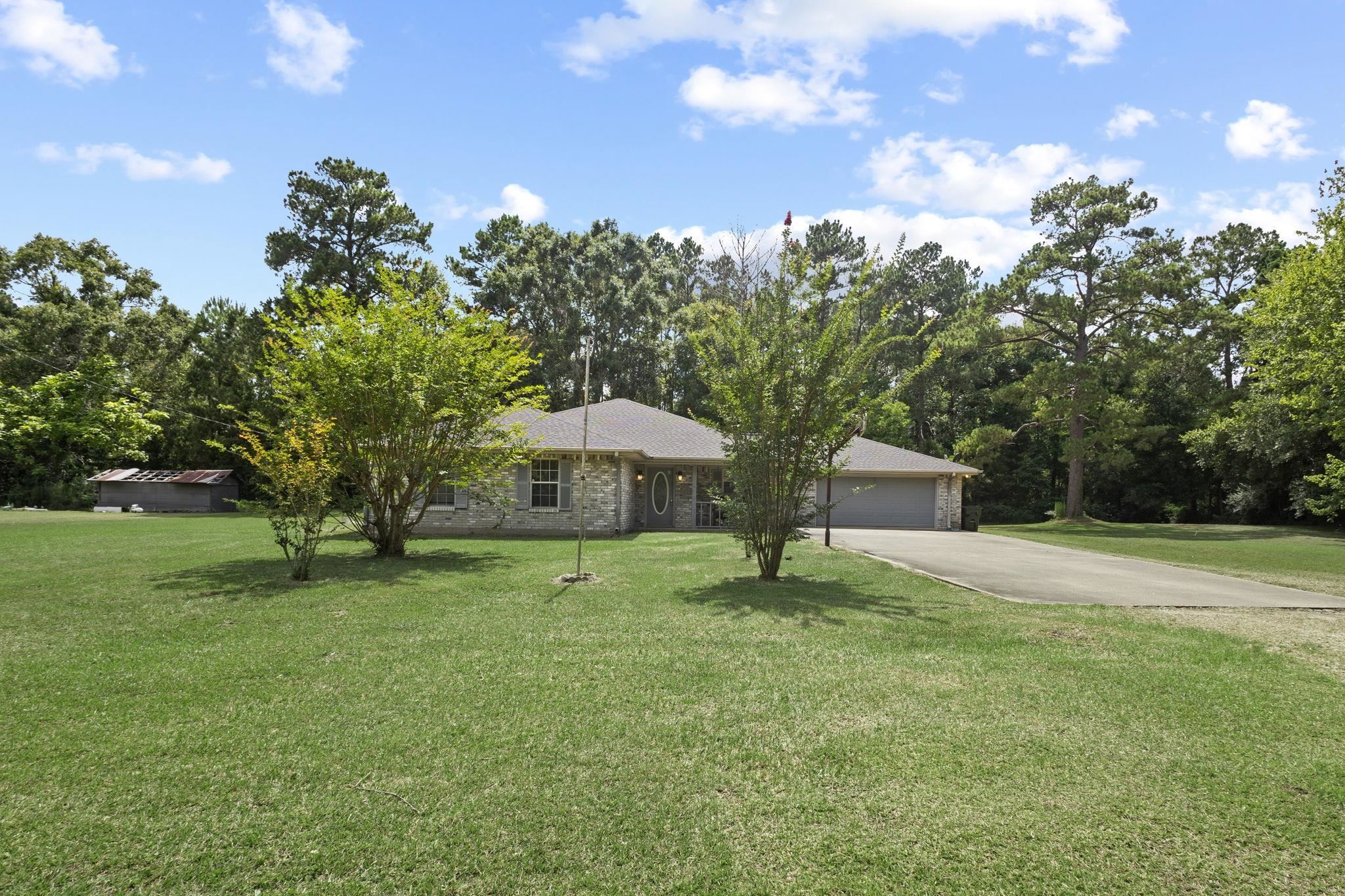 Property Photo:  7913 Grissom  TX 77656 
