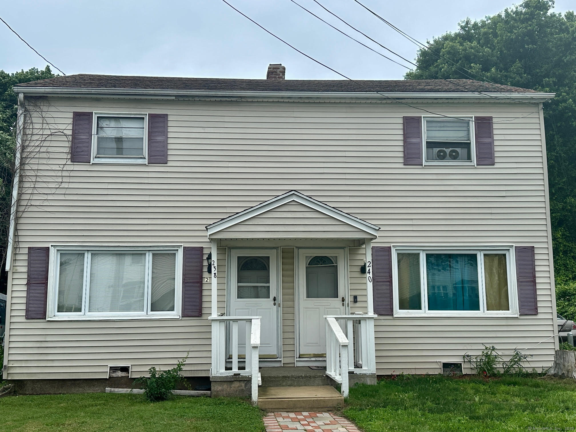 Property Photo:  238 Larkin Court  CT 06615 