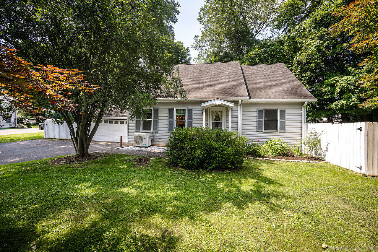 Property Photo: 2 Putnam Park Road CT 06801