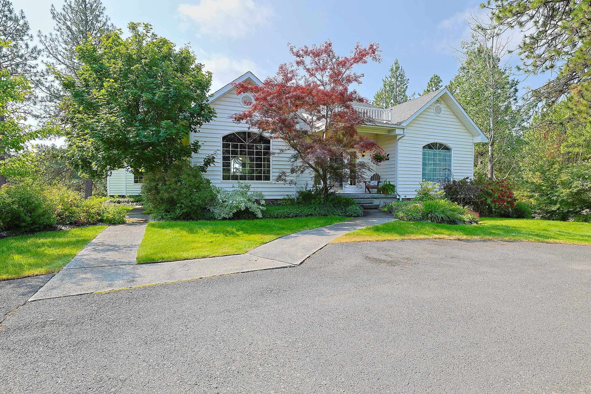 Property Photo: 16303 S Cheney-Spokane Rd WA 99004