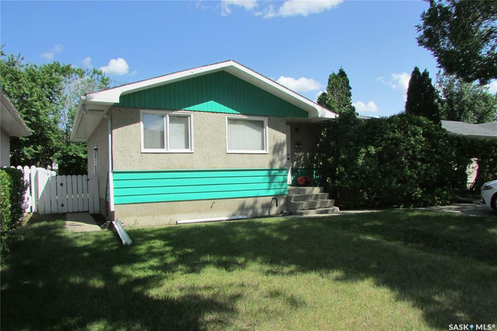 Property Photo: 267 Smith Street N SK S4R 3B5