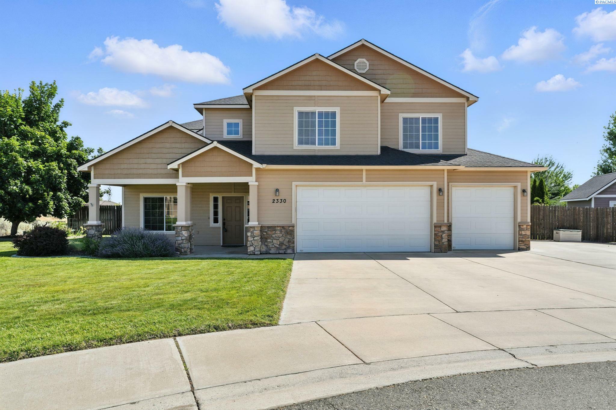 Property Photo: 2330 Morgan Court WA 99354