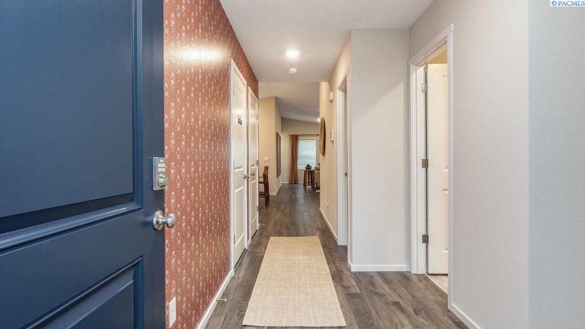 Property Photo: 11333 Dunsmuir WA 99301