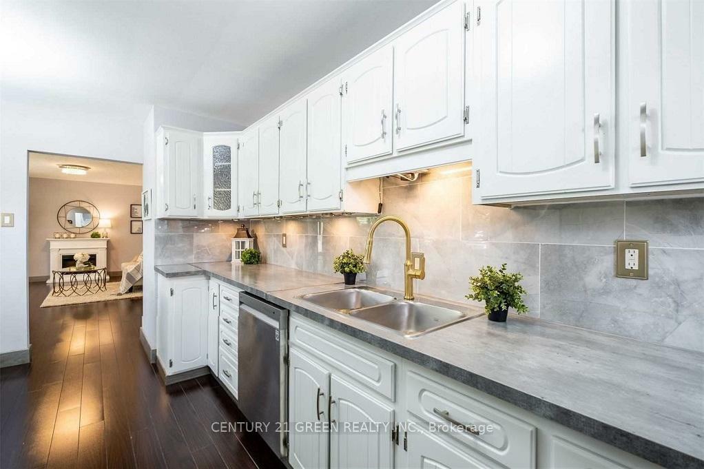 217 Mayfield Avenue  Waterloo ON N2J 3S6 photo