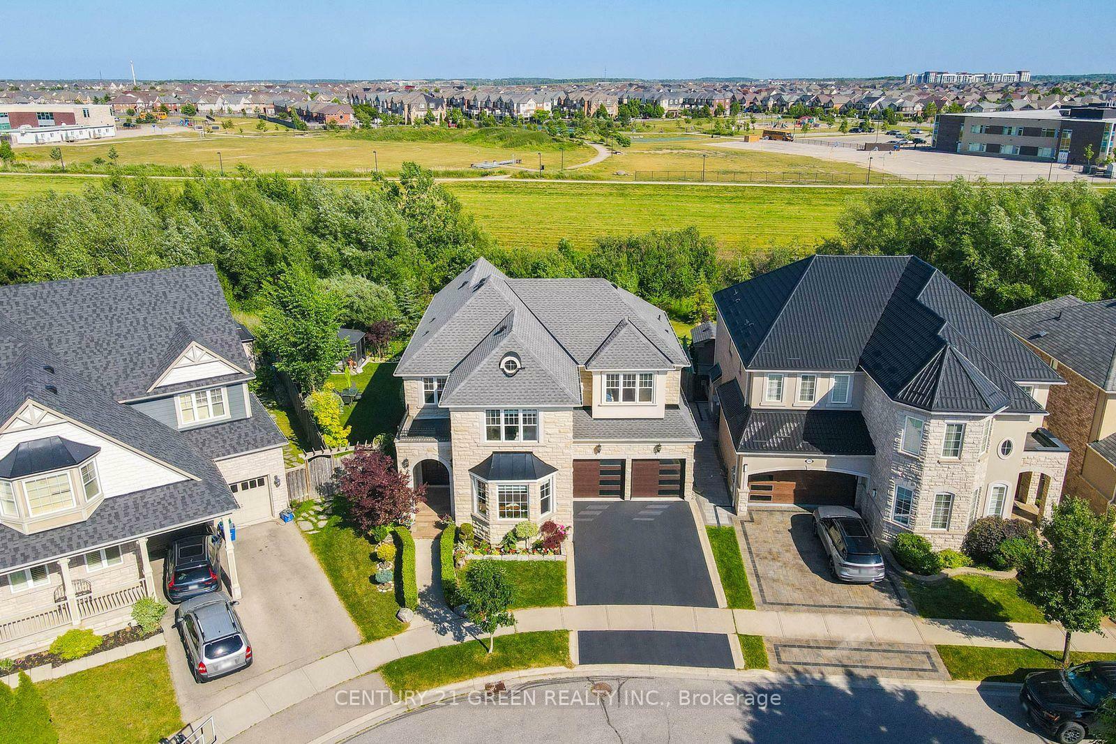 Photo de la propriété:  345 Potts Terrace N/A  ON L9T 0X5 