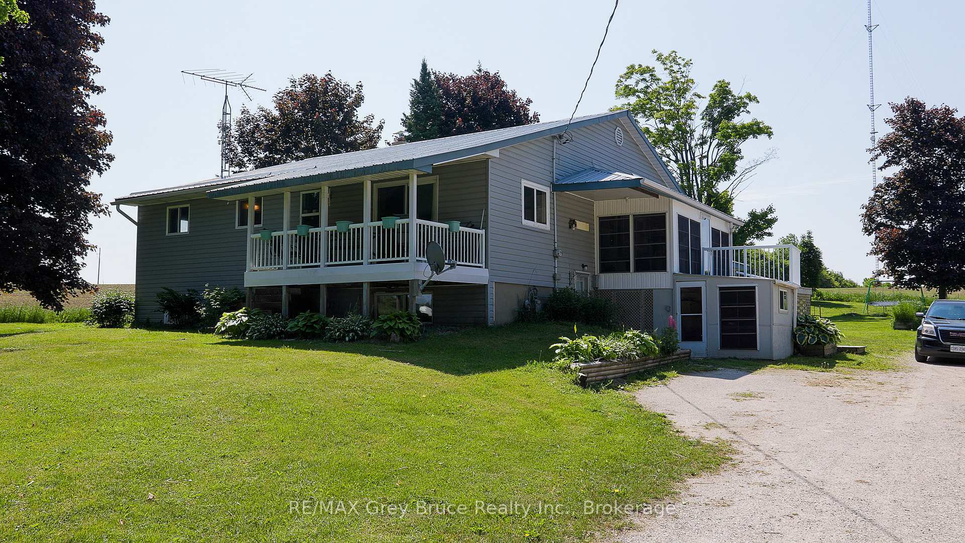283 6 Concession  Arran-Elderslie ON N0H 2N0 photo
