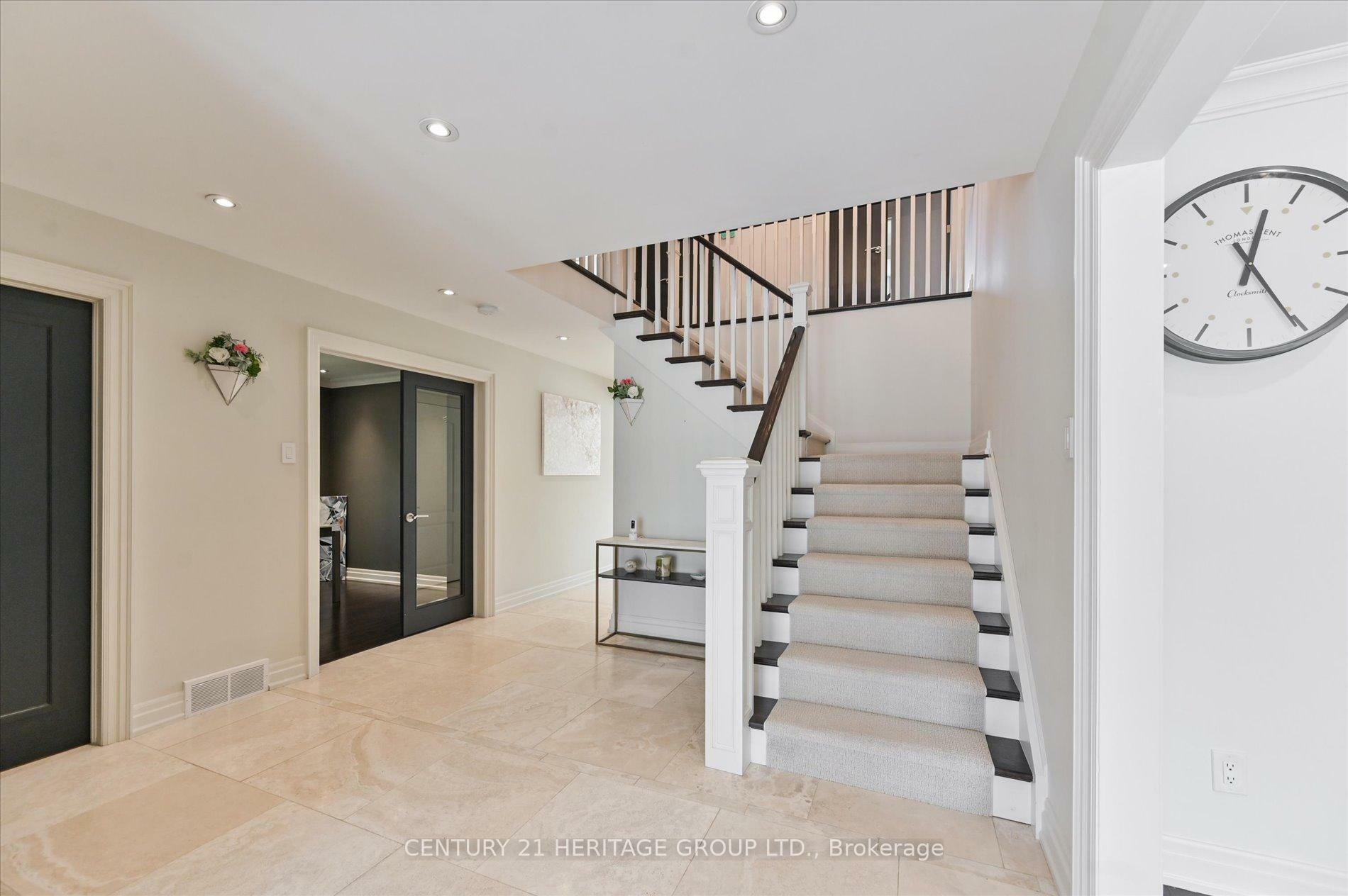 Photo de la propriété: 47 Berkeley Court ON L3R 6M2