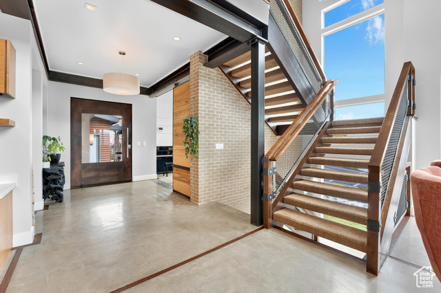 Property Photo: 4601 N Toscana Hills Dr UT 84043