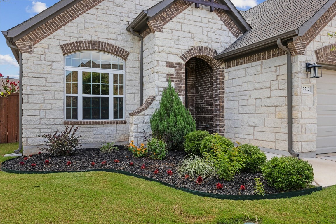 2210 Ambling Trail  Georgetown TX 78628 photo
