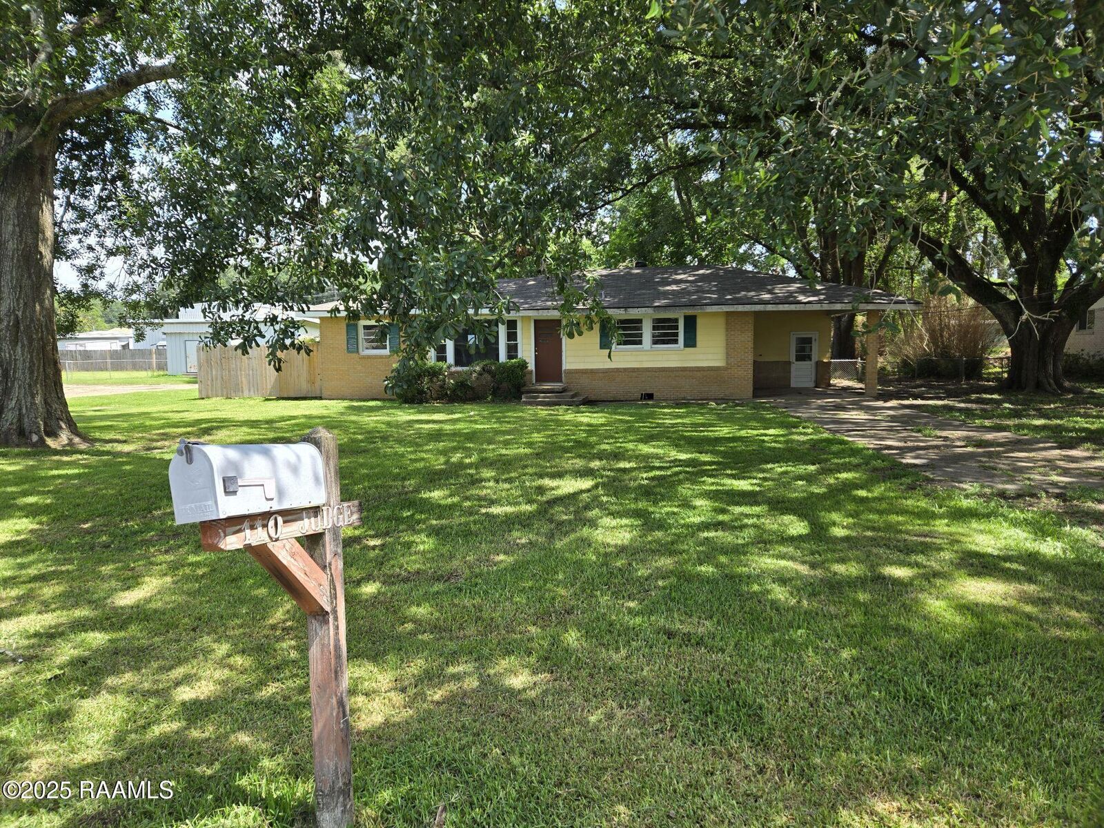 Property Photo:  110 Judge Drive  LA 70507 