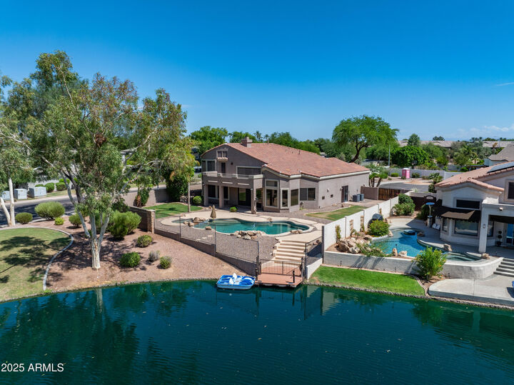 Property Photo: 3270 S Camellia Place AZ 85248