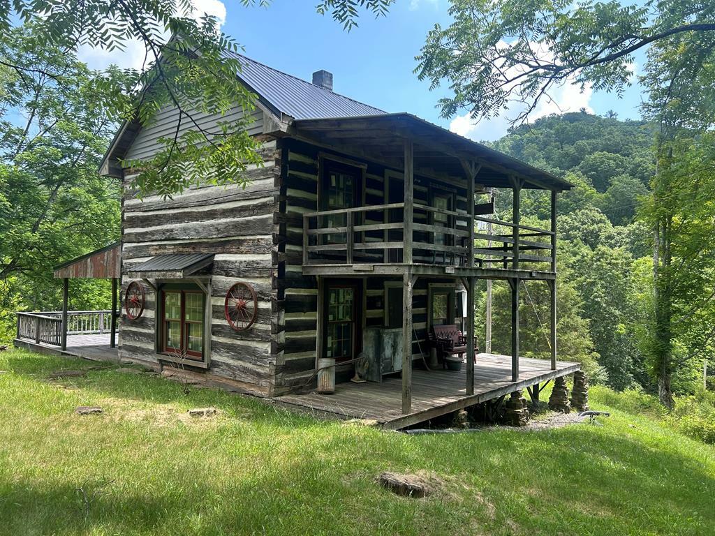 1476 Bal Noble Rd  Hinton WV 25921 photo