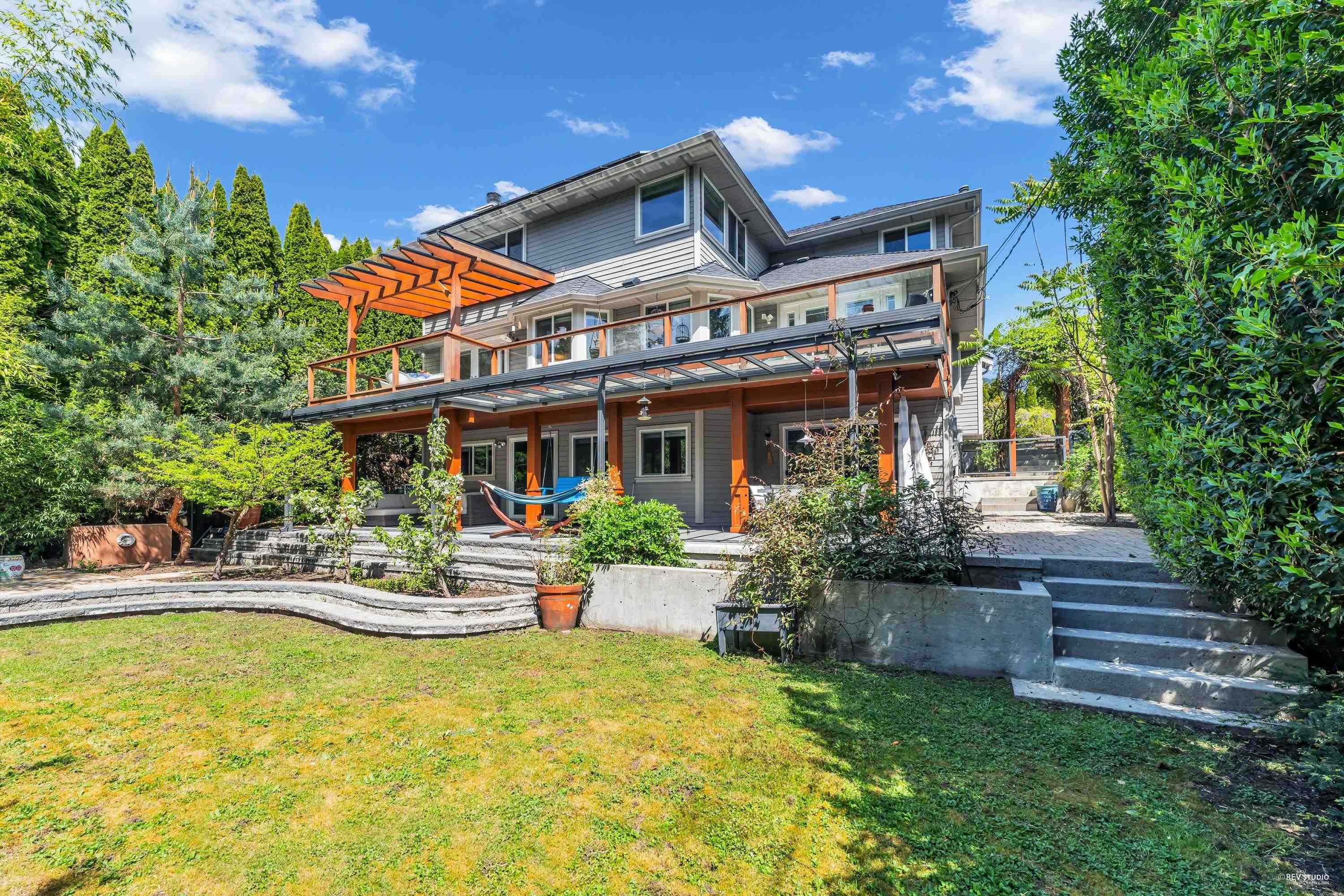 Property Photo: 929 Melbourne Avenue BC V7R 1N8