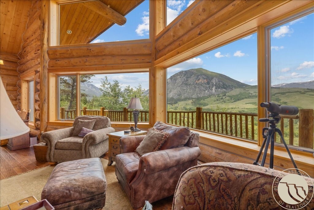 Property Photo: 629 East Rosebud Road MT 59071