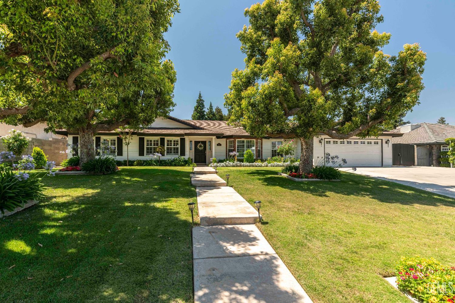 13305 San Simeon Avenue  Bakersfield CA 93314 photo