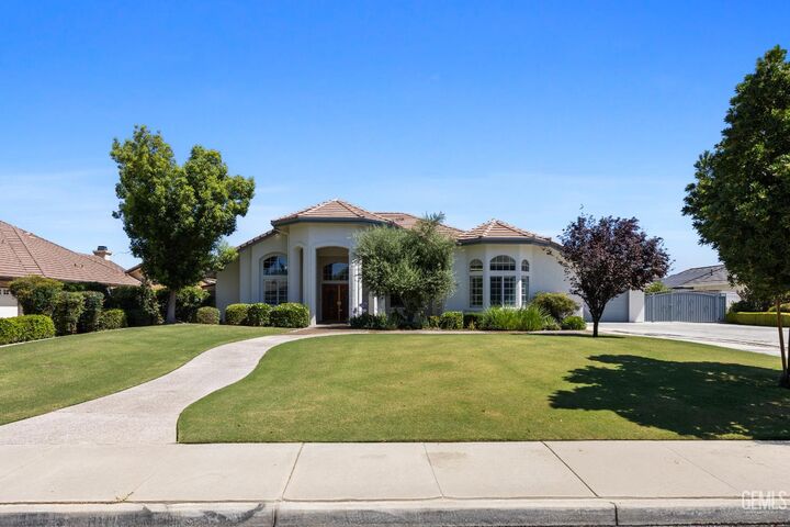 15800 Black Hawk Avenue  Bakersfield CA 93314 photo