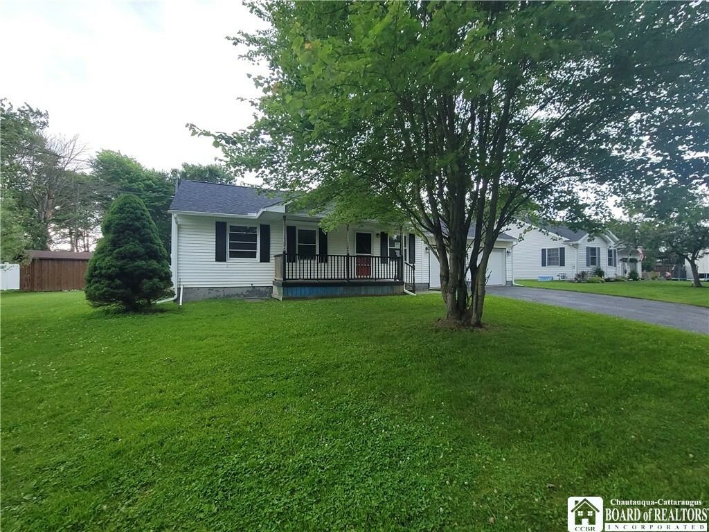 Property Photo: 260 Valleyview Avenue NY 14701