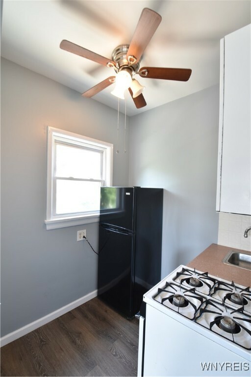 Property Photo: 2843 Seneca Street 4 NY 14224
