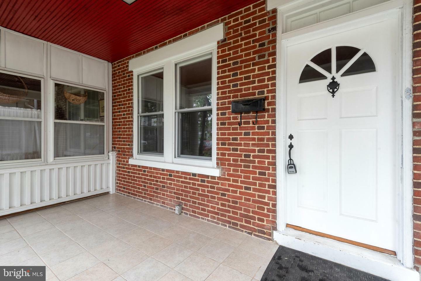 Property Photo: 430 S West End Avenue PA 17603