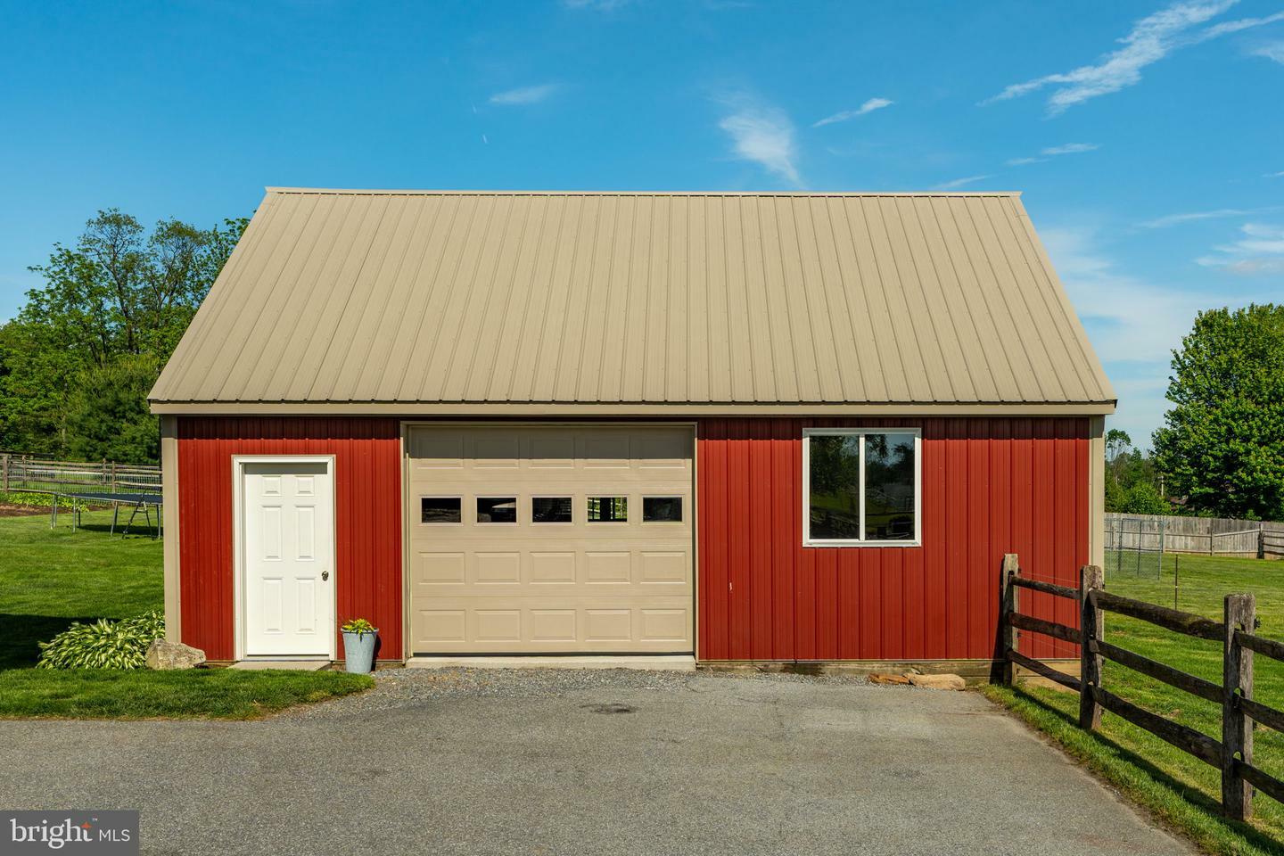 Property Photo: 457 Lynch Road PA 17557