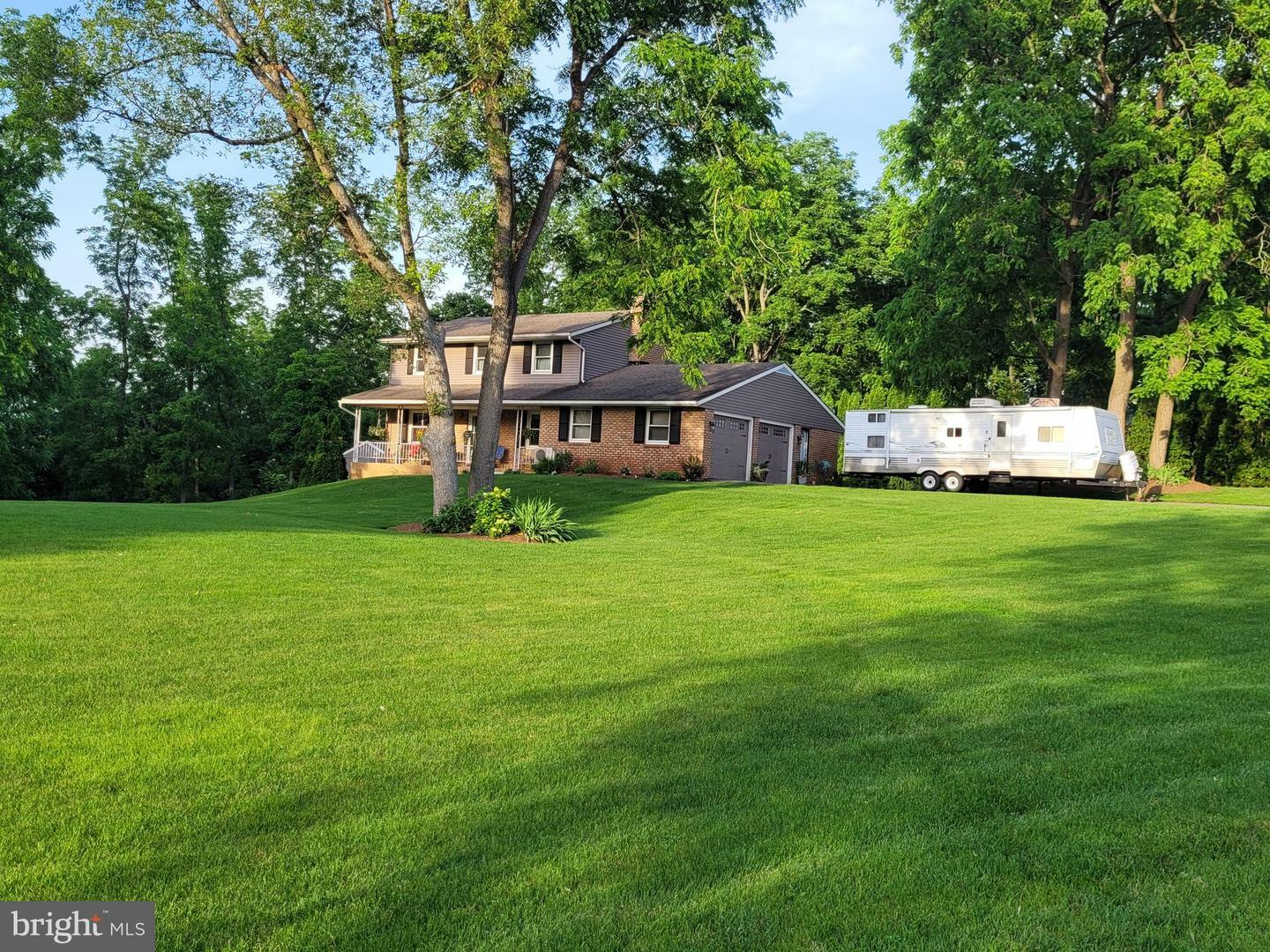 540 Wedgewood Drive  Lebanon PA 17042 photo
