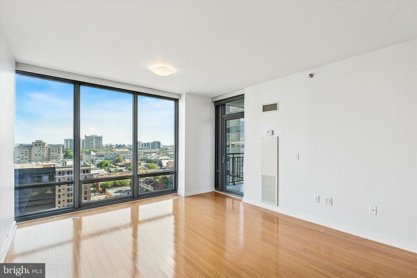 2101 Market Street 1408  Philadelphia PA 19103 photo