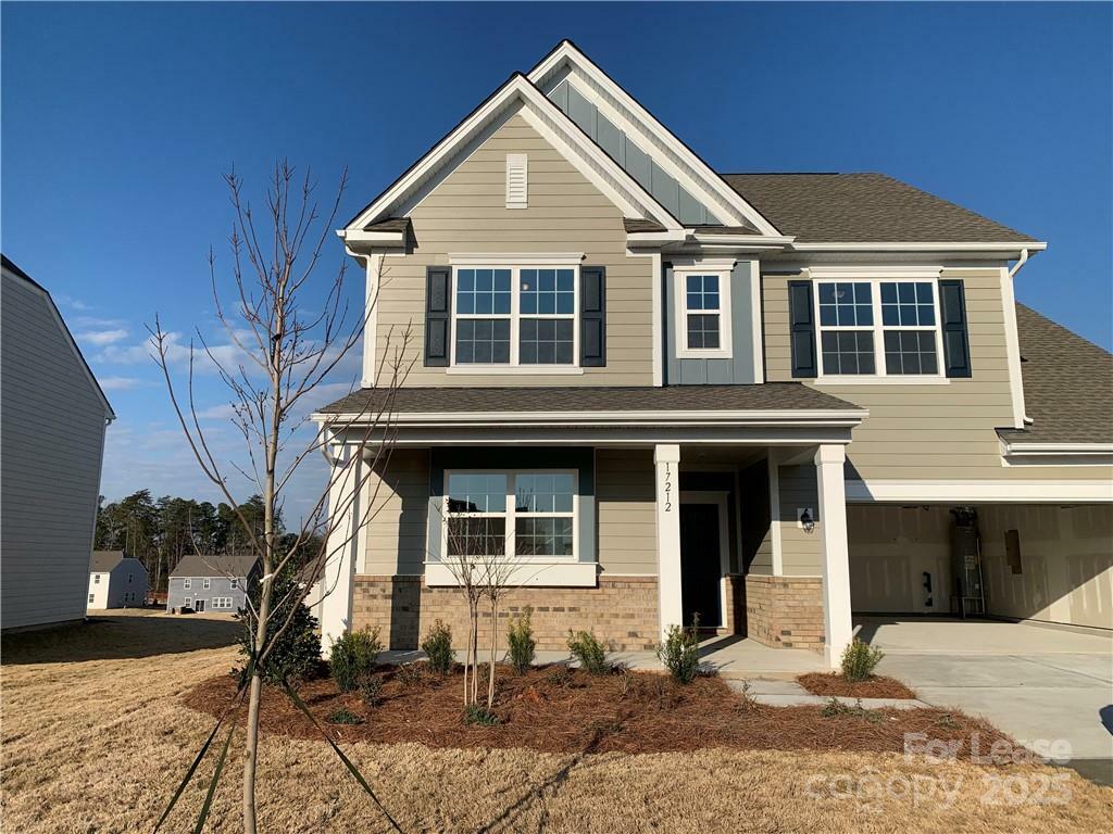 Property Photo: 17212 Snug Harbor Drive NC 28278