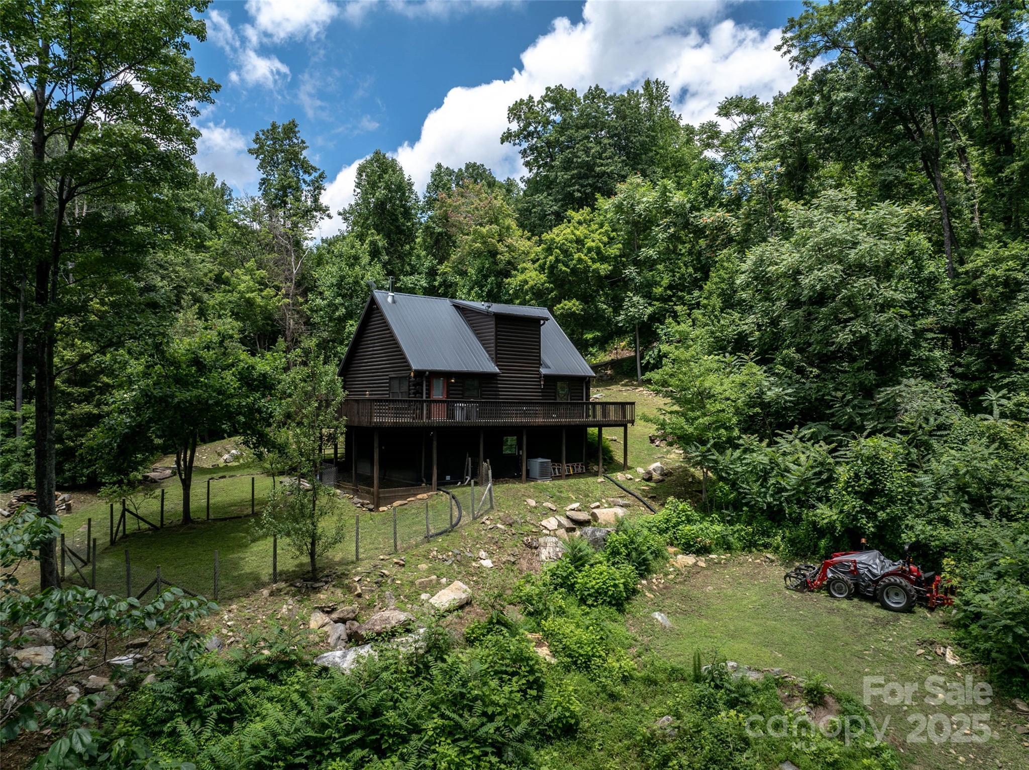 Property Photo: 309 Doubleview Drive NC 28167