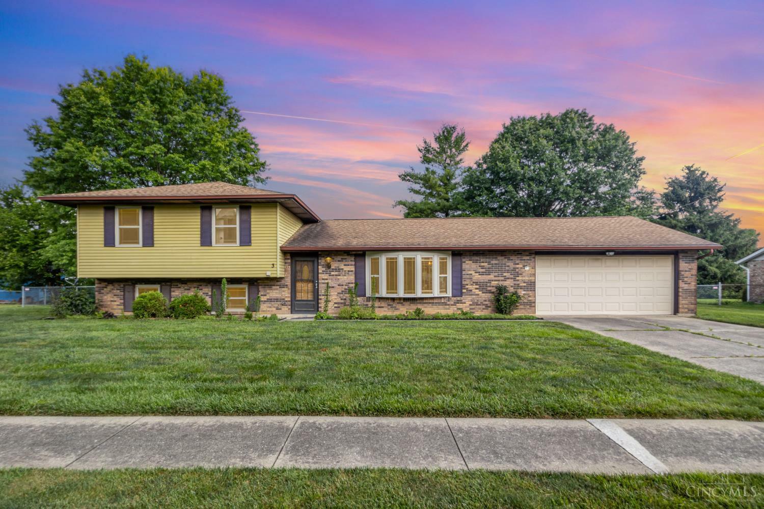 Property Photo: 3 Woodbrook Court OH 45014