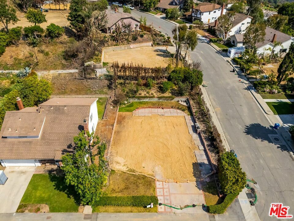 Property Photo: 17177 Avenida De La Herradura CA 90272