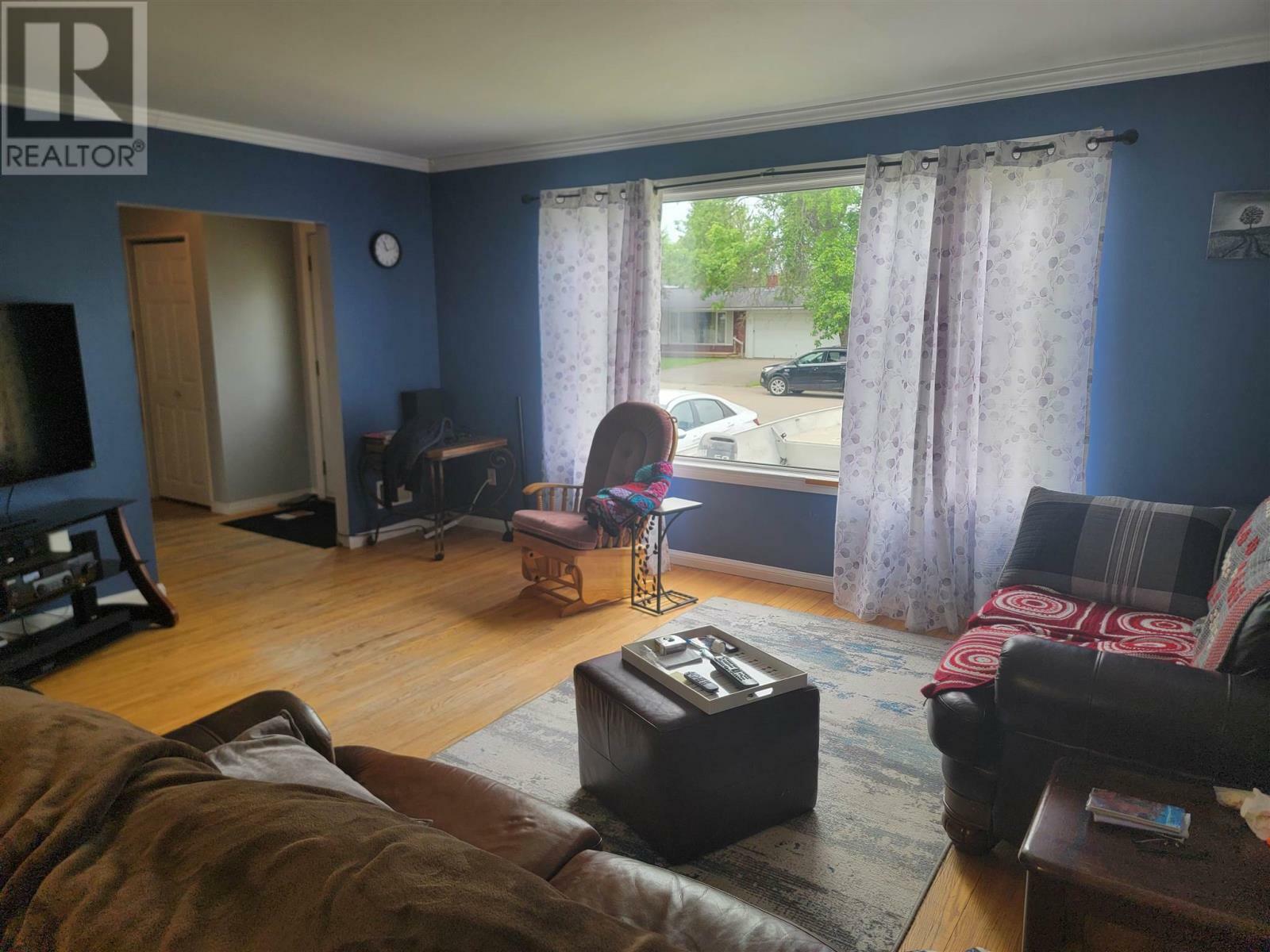 Property Photo: 136 Pine Crescent ON P0T 1C0