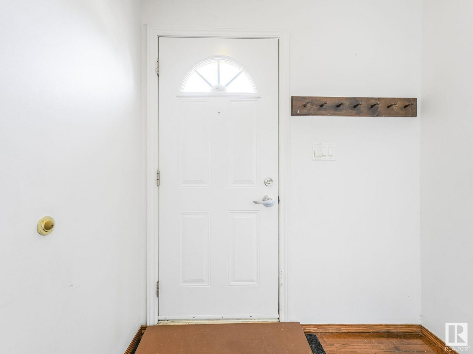 Property Photo: 7312 83 Av NW AB T6B 0G6