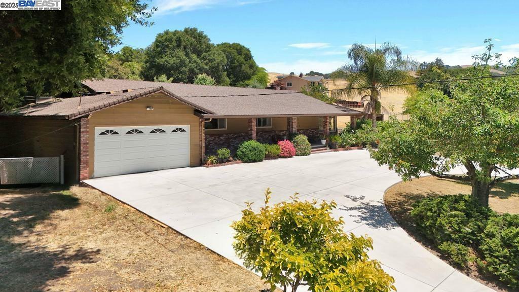 Property Photo:  6312 Paloverde Rd  CA 94552 