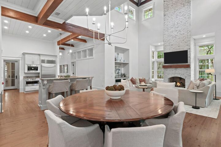 Property Photo:  138 Red Cedar Way  FL 32459 
