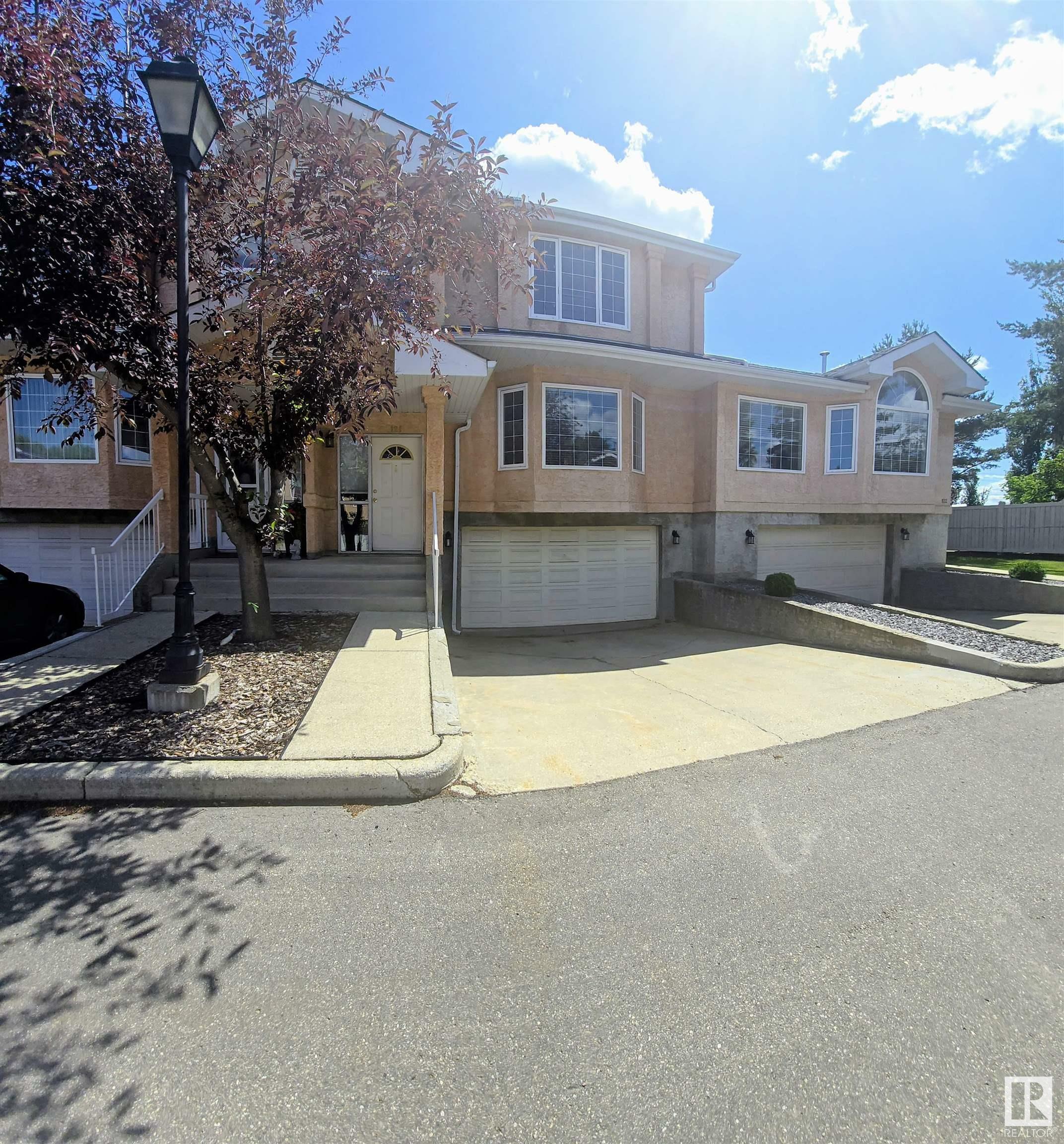 11115 9 Avenue NW 121  Edmonton AB T6J 6Z1 photo