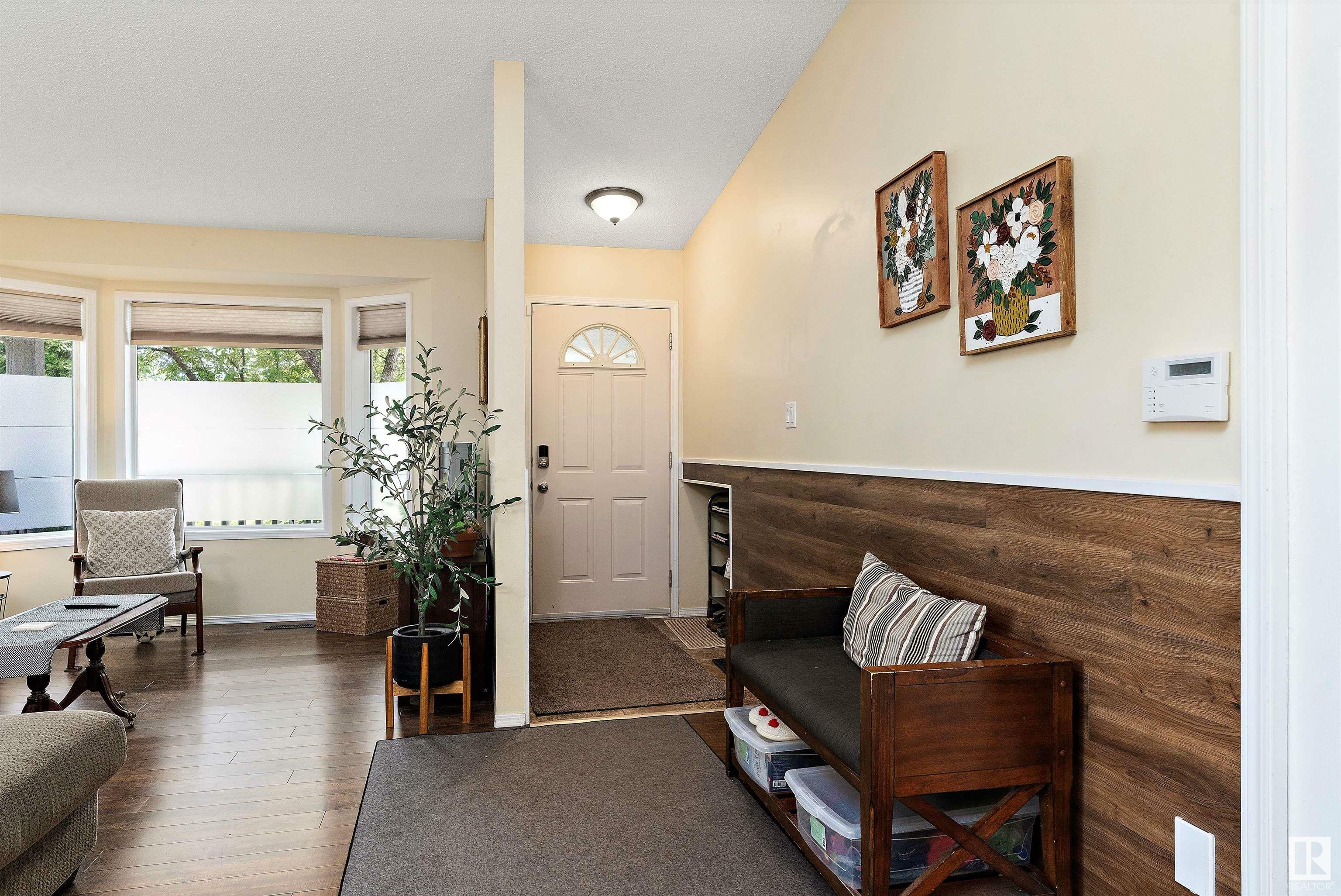 Property Photo: 11108 10A Avenue NW AB T6J 6S8